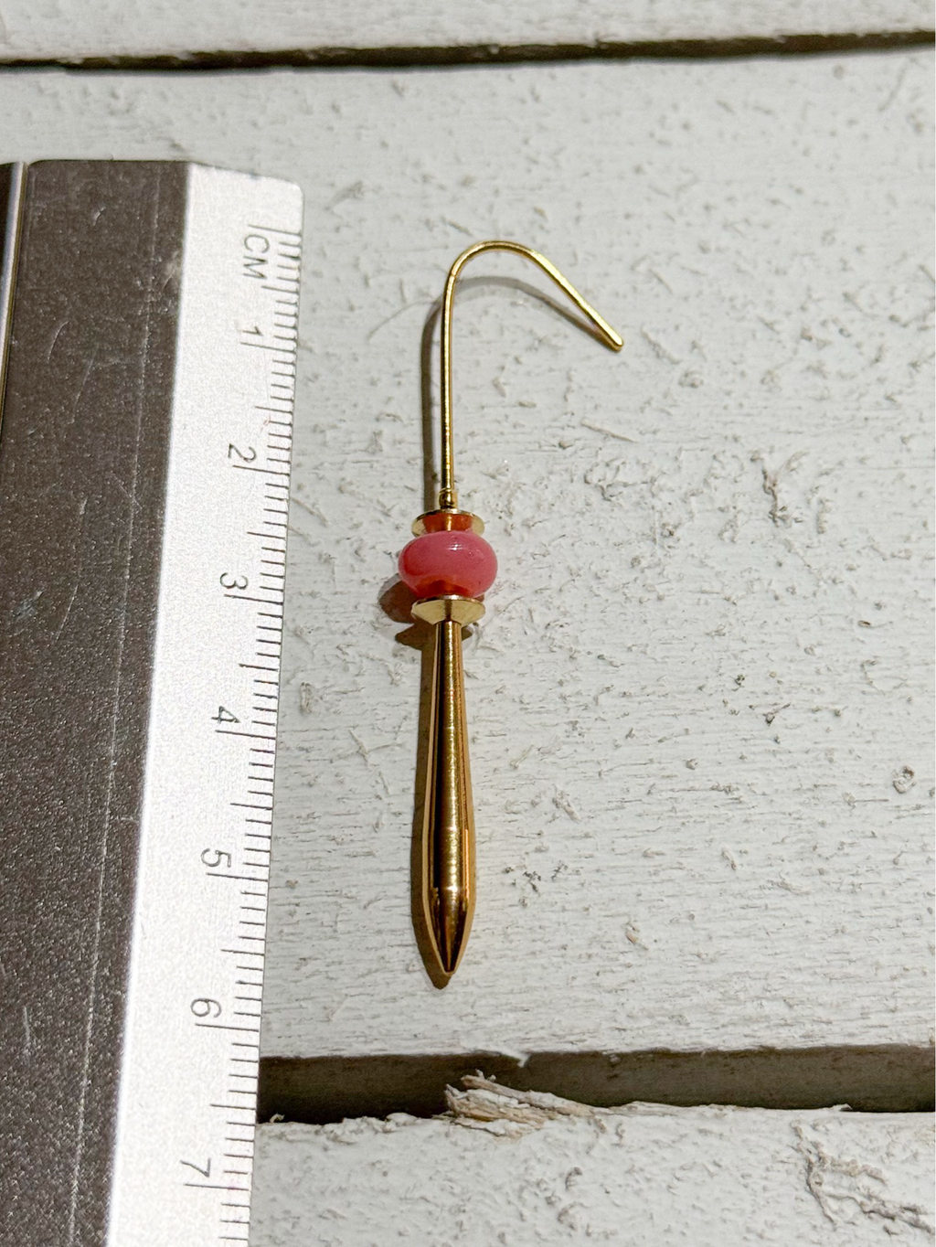 Pendientes bastón piedra rosa