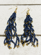 Pendientes pompón miyuki azul marino
