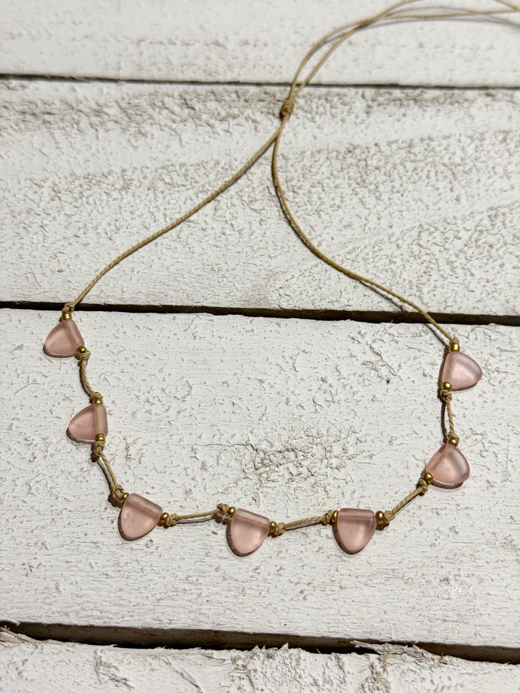 Gargantilla pieza vidrio rosa