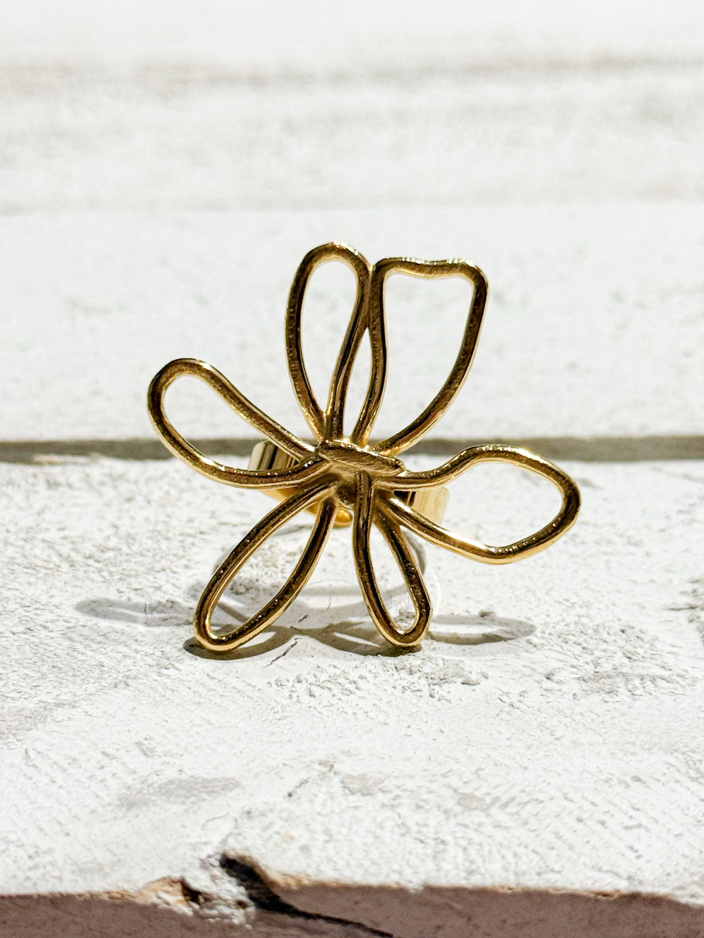 Anillo flor garabato