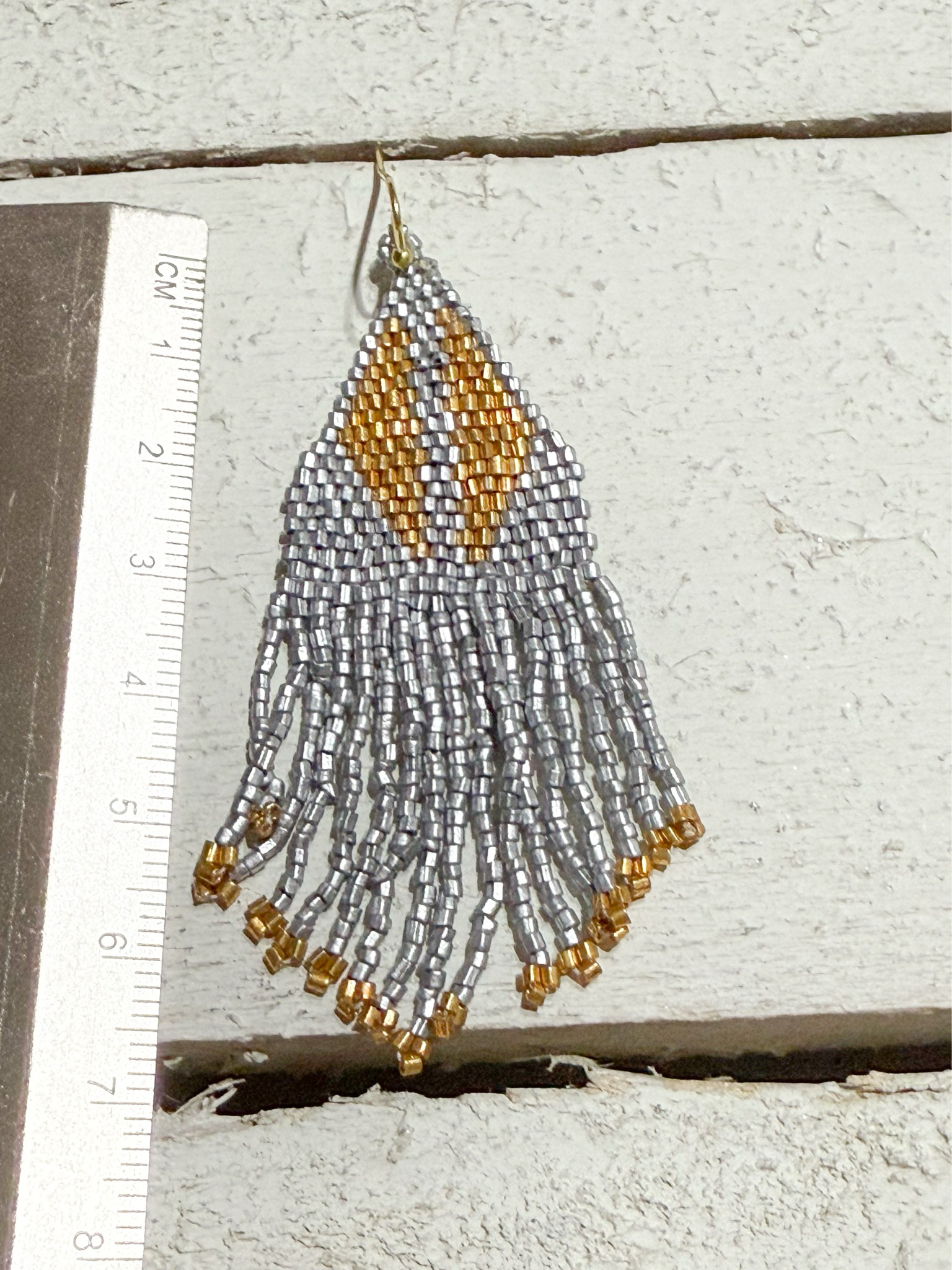 Pendientes miyuki alas gris