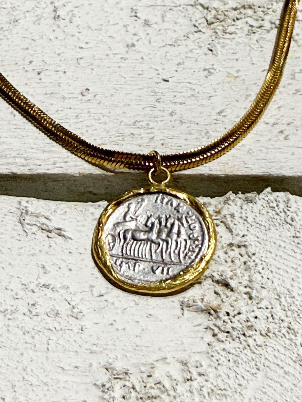 Gargantilla moneda acero reversible