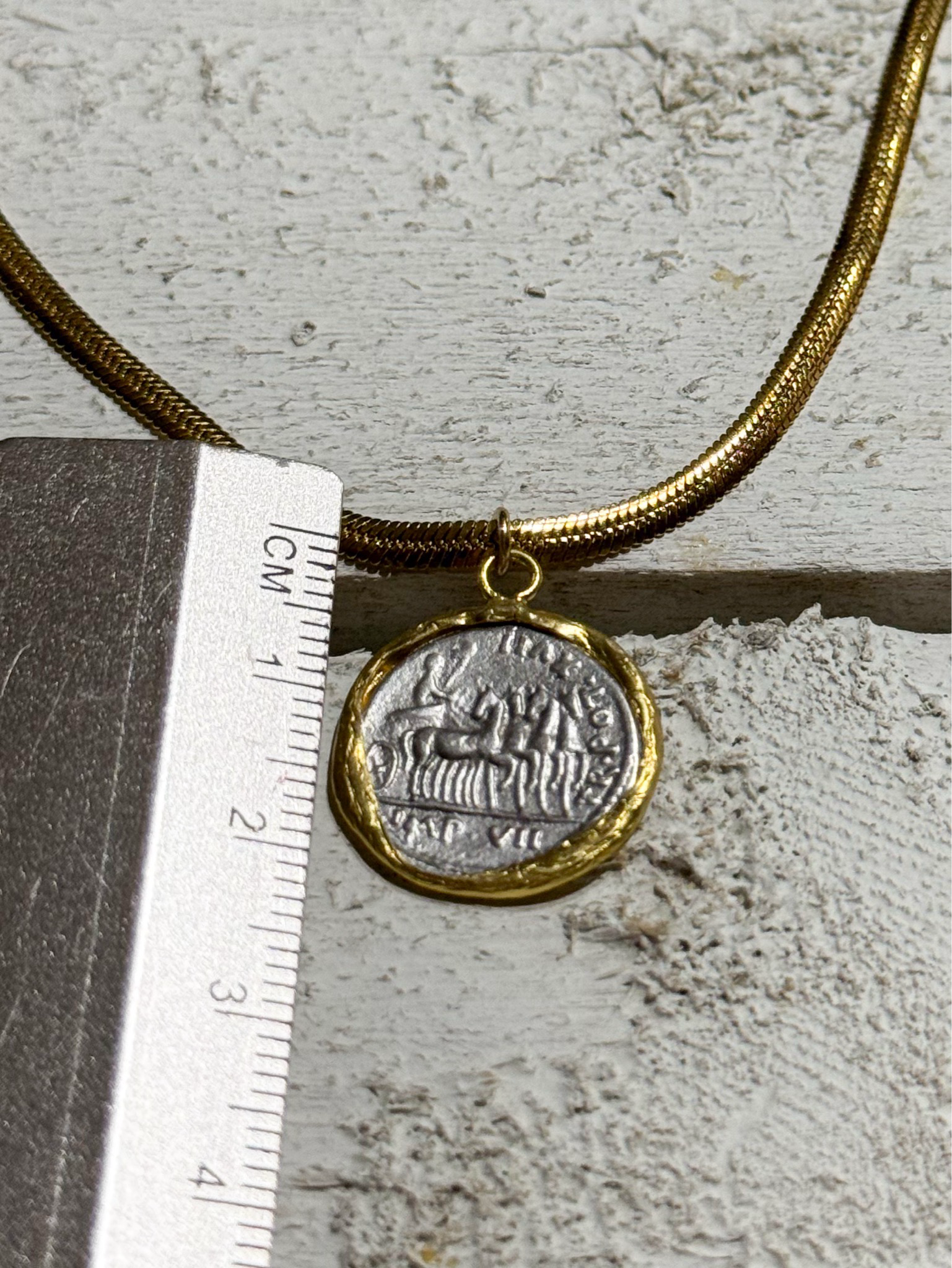 Gargantilla moneda acero reversible