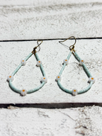 Pendientes gota margaritas agua