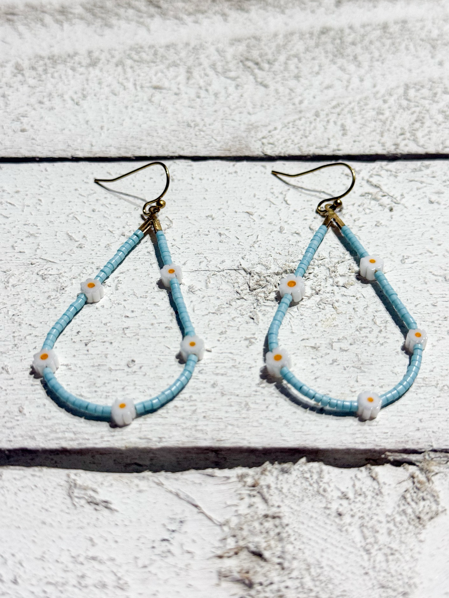 Pendientes gota margaritas azules