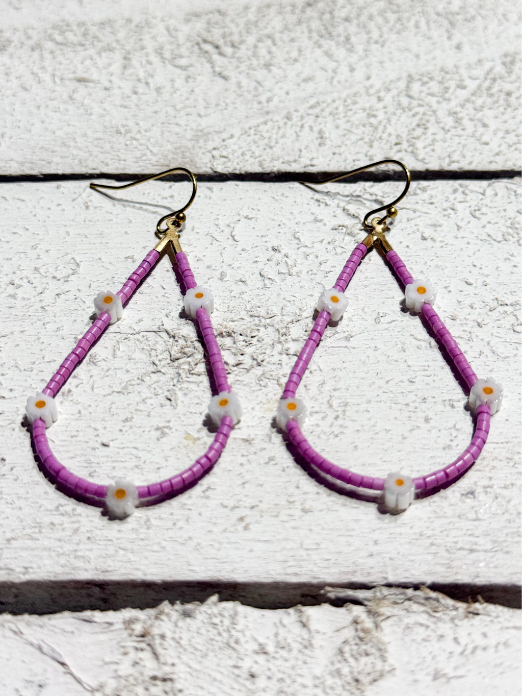 Pendientes gota margaritas buganvilla