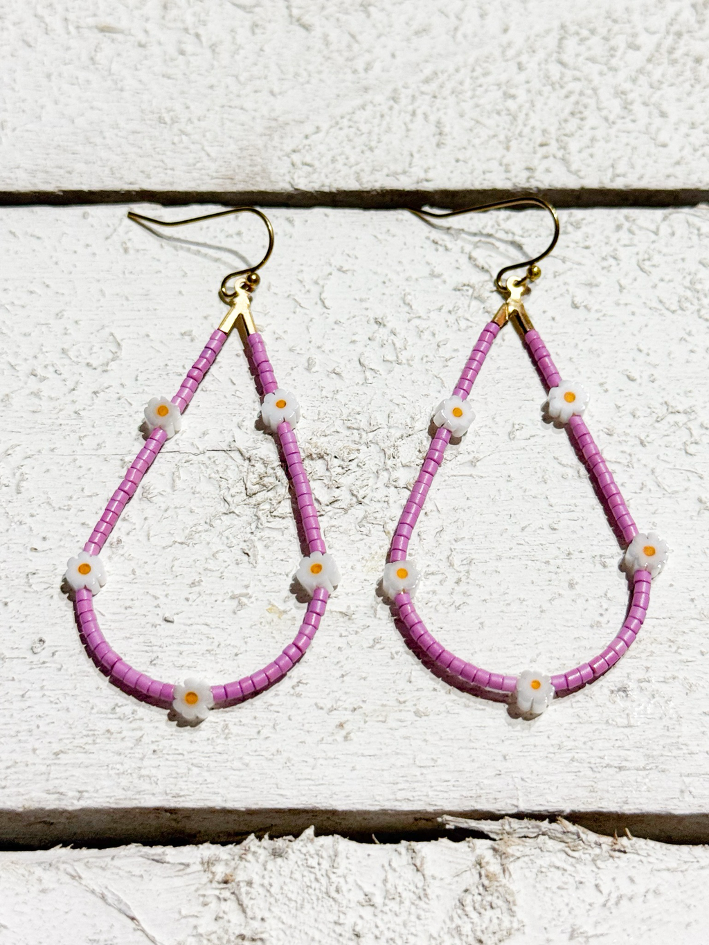 Pendientes gota margaritas buganvilla