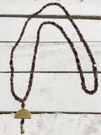 Collar marrón piedra ovalada