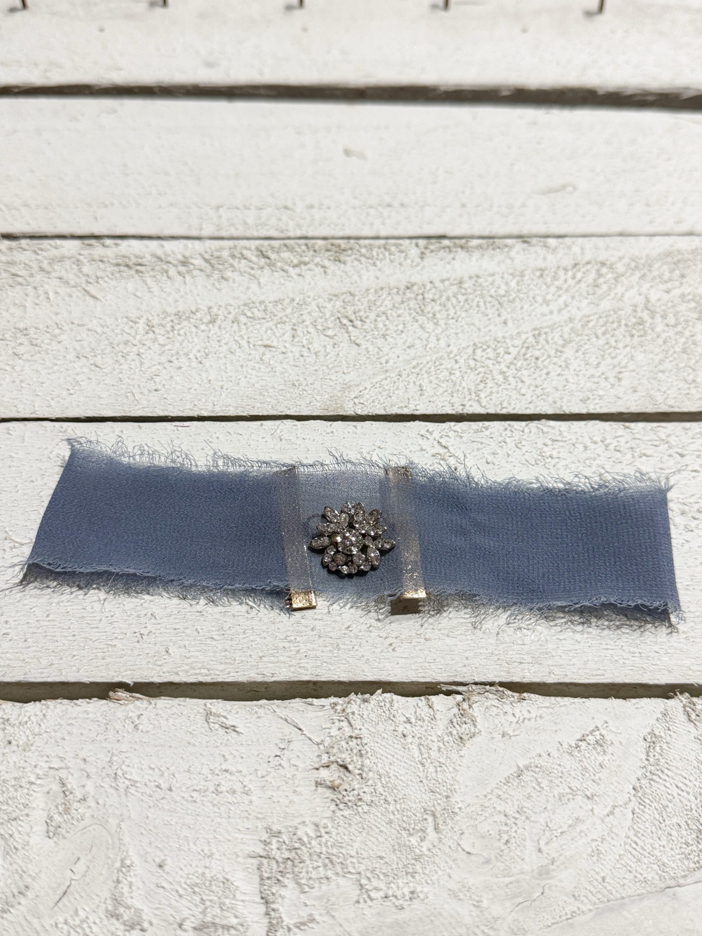 Gargantilla Choker gasa vintage gris