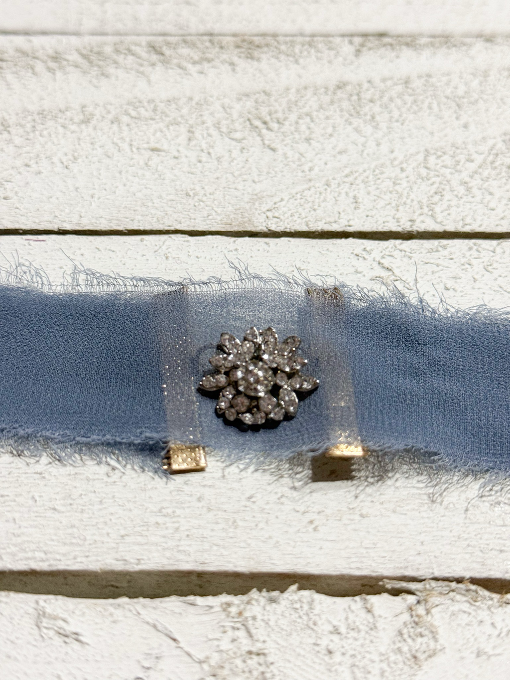 Gargantilla Choker gasa vintage gris
