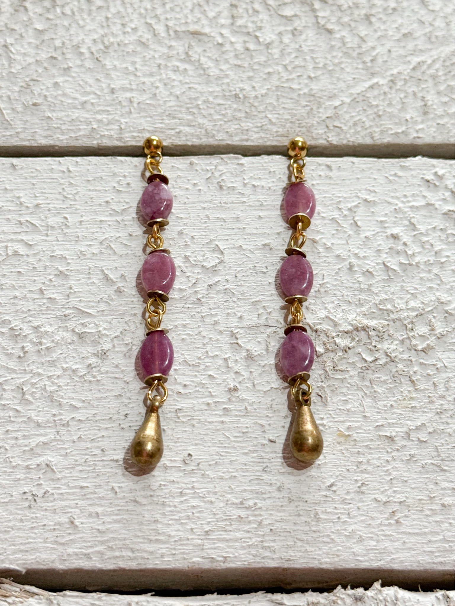 Pendientes gota berenjena