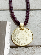 Gargantilla moneda piedras berenjena