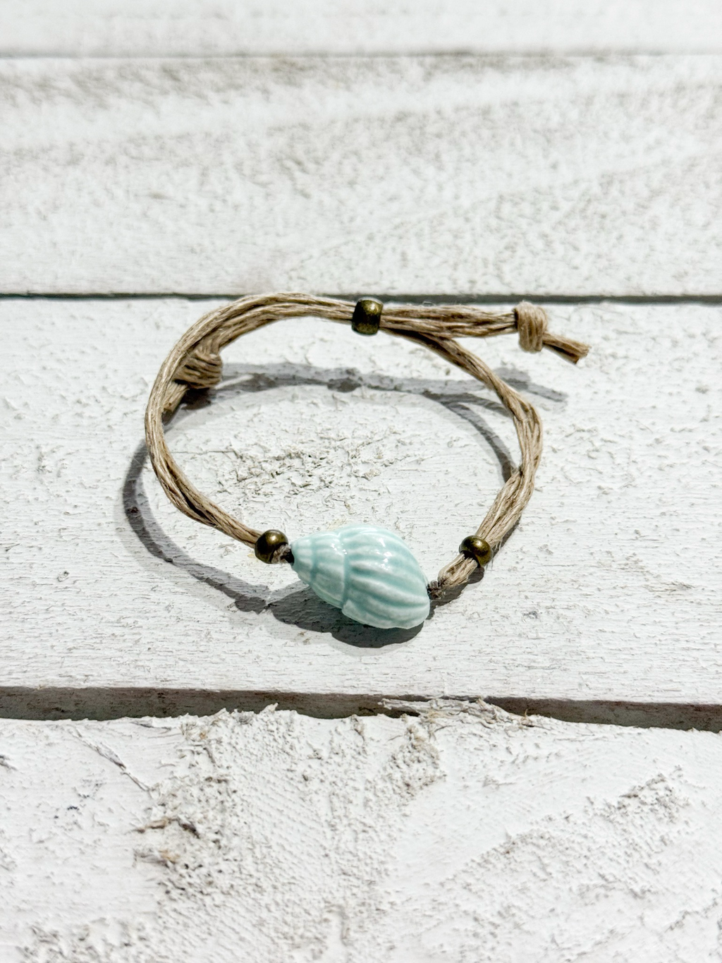 Pulsera cáñamo caracola agua