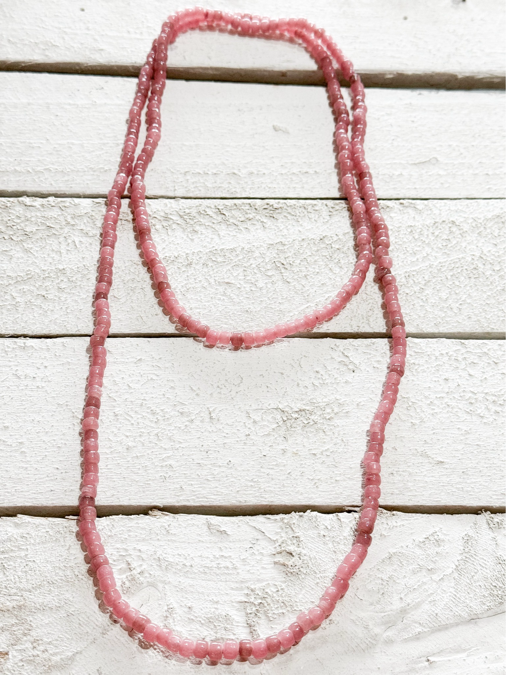 Collar largo rosa