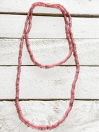 Collar largo rosa
