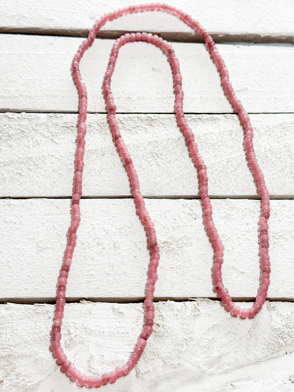 Collar largo rosa