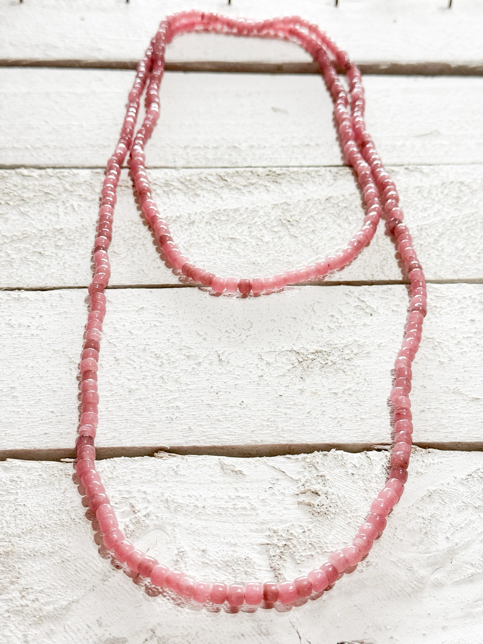 Collar largo rosa