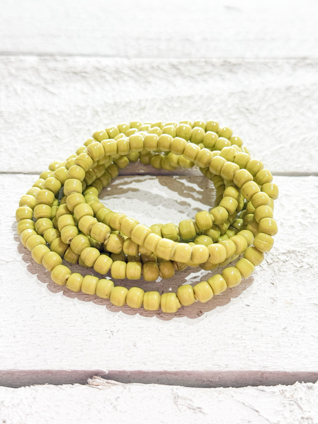 Collar largo amarillo
