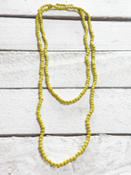Collar largo amarillo