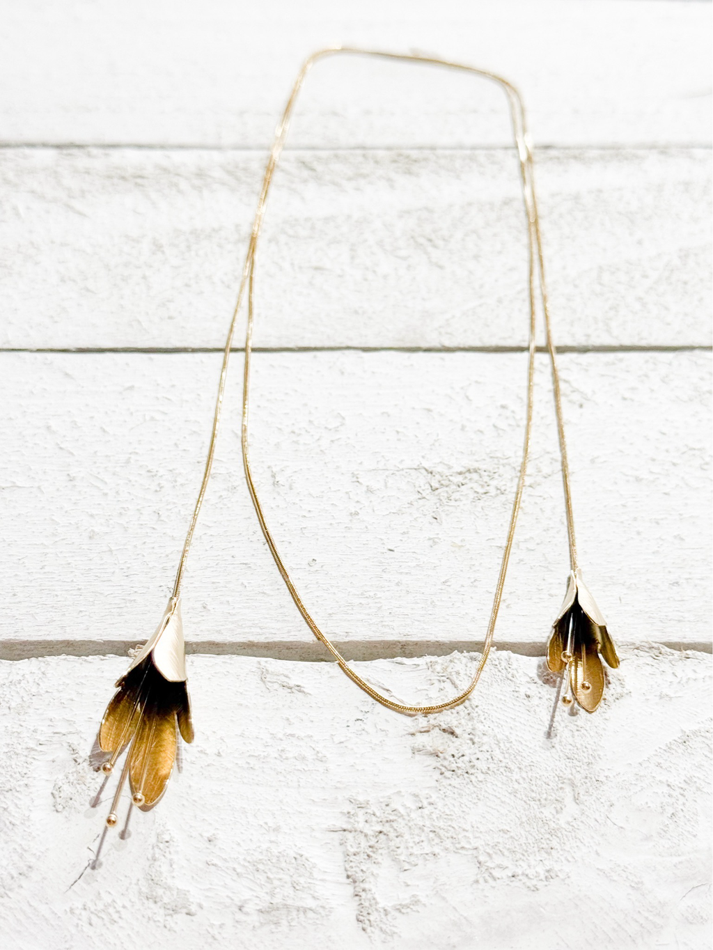 Collar abierto flores