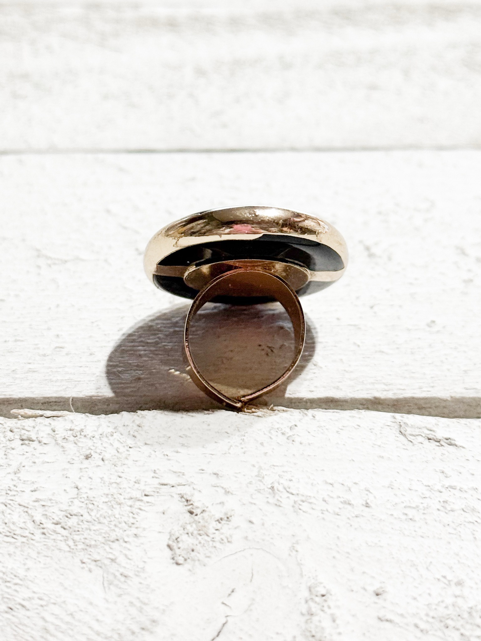 Anillo piedra negra irregular