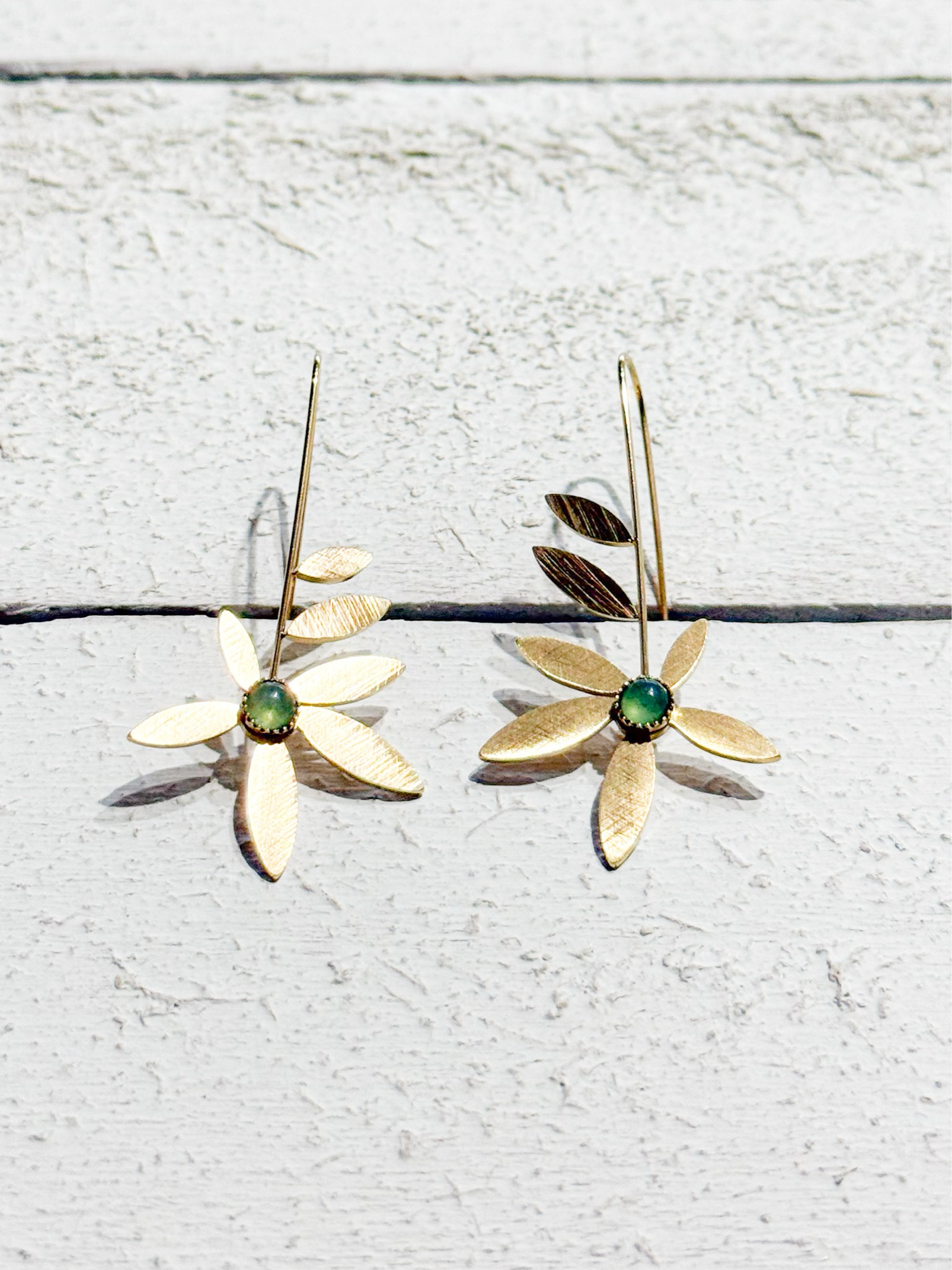 Pendientes flor piedra verde