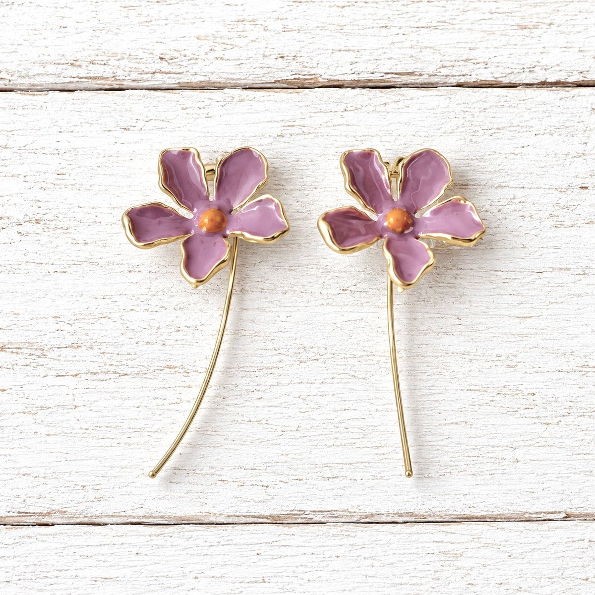 Pendientes flor berenjena
