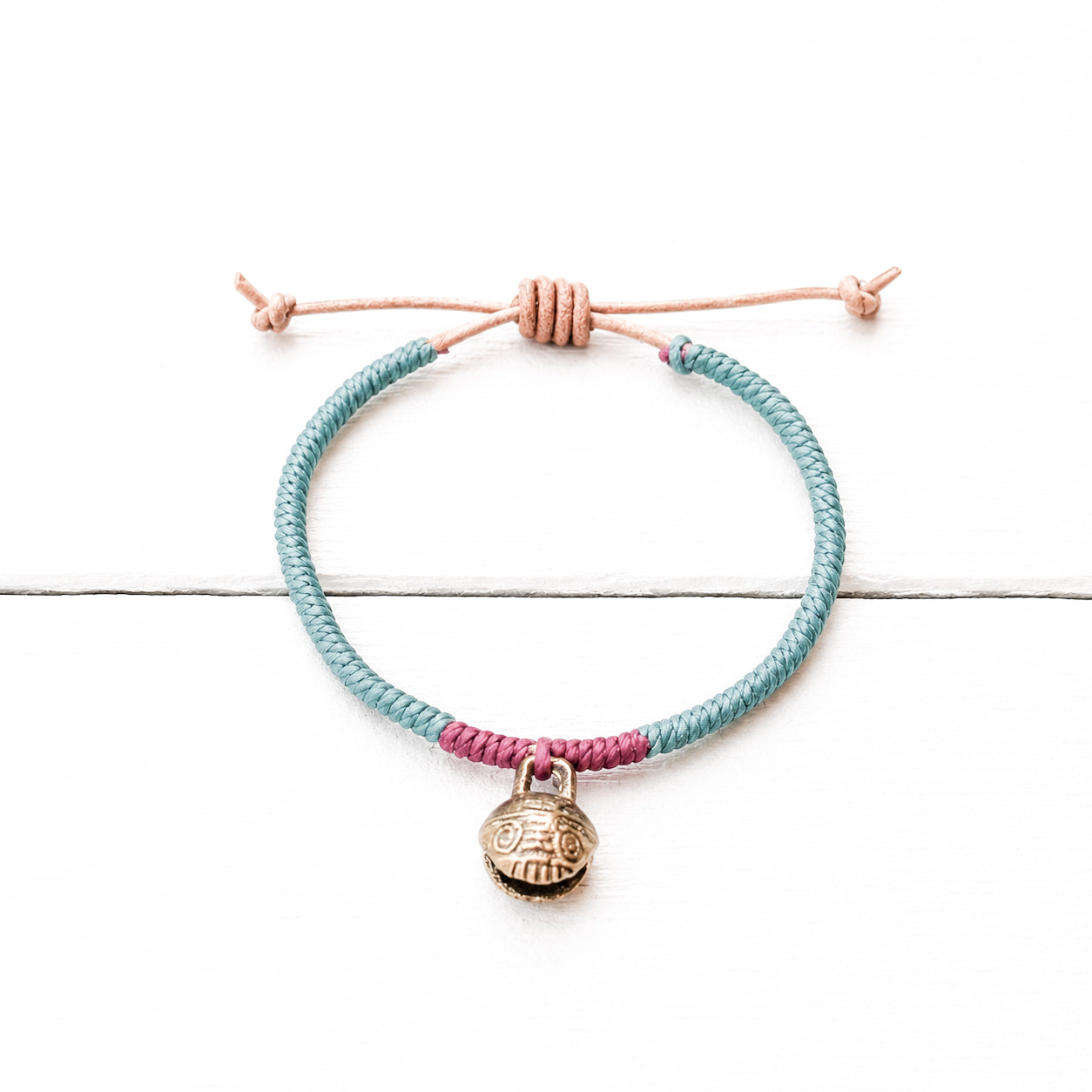 Pulsera cascabel azul/berenjena