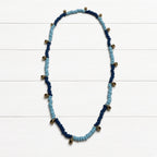 Collar vidrio cascabeles azules
