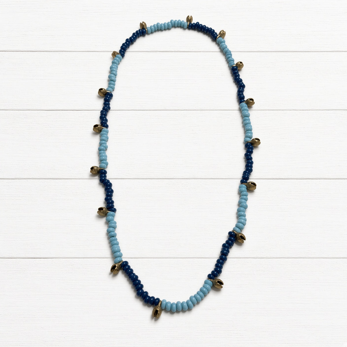 Collar vidrio cascabeles azules