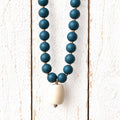 Collar resina y hueso