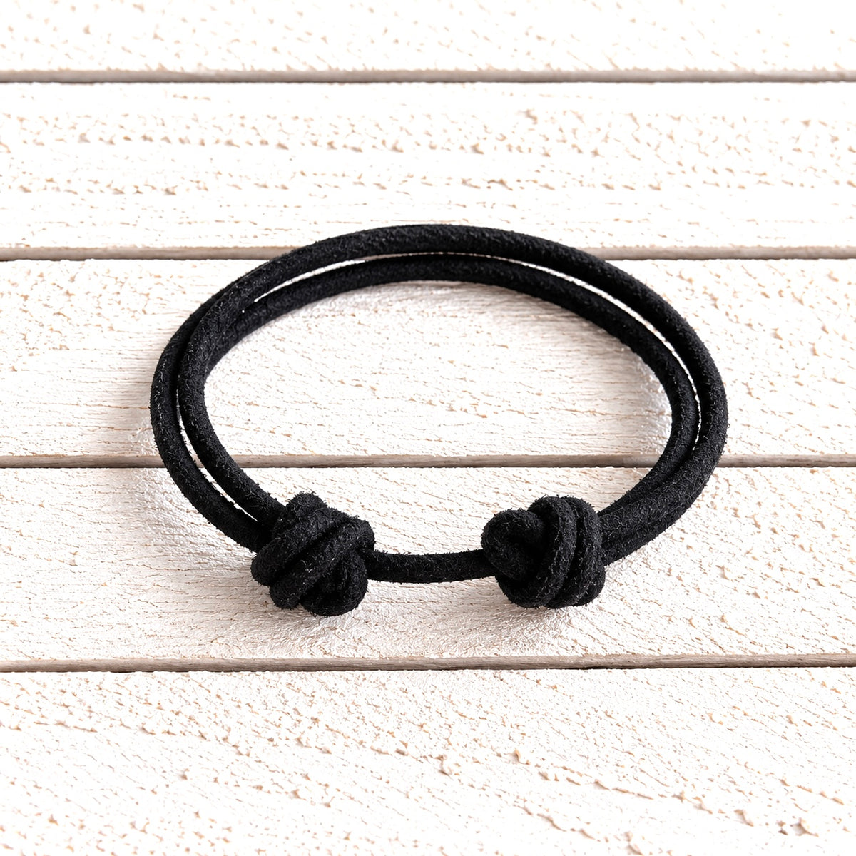 Pulsera nudos cuero envejecido negro