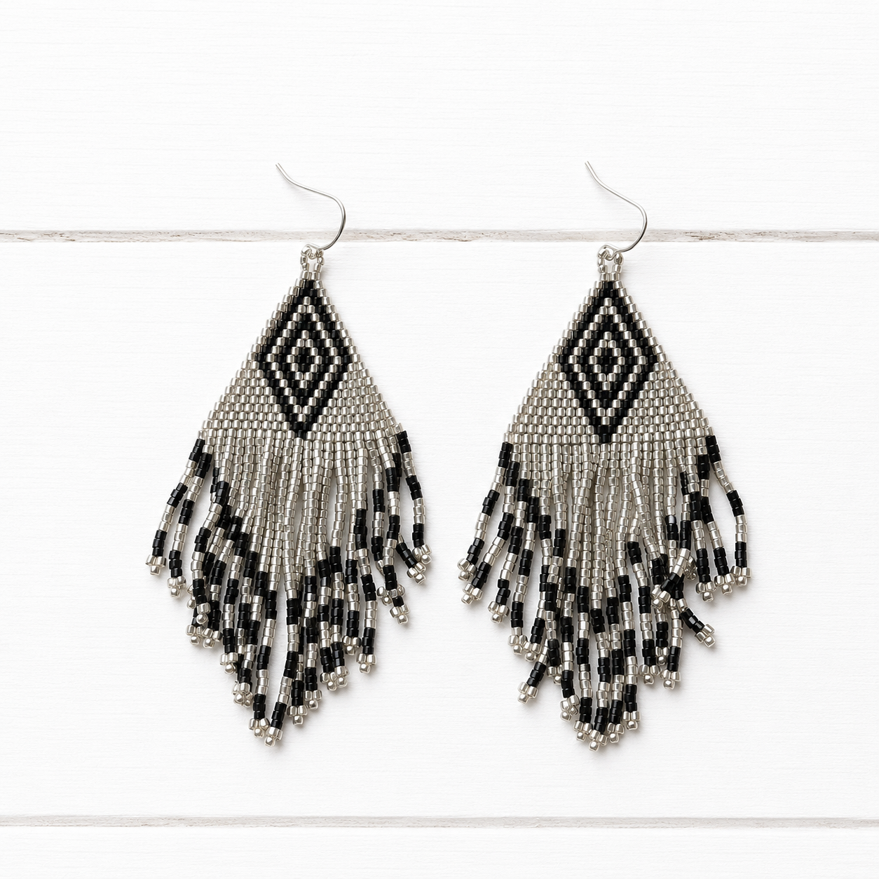 Pendientes miyuki rombo plateados