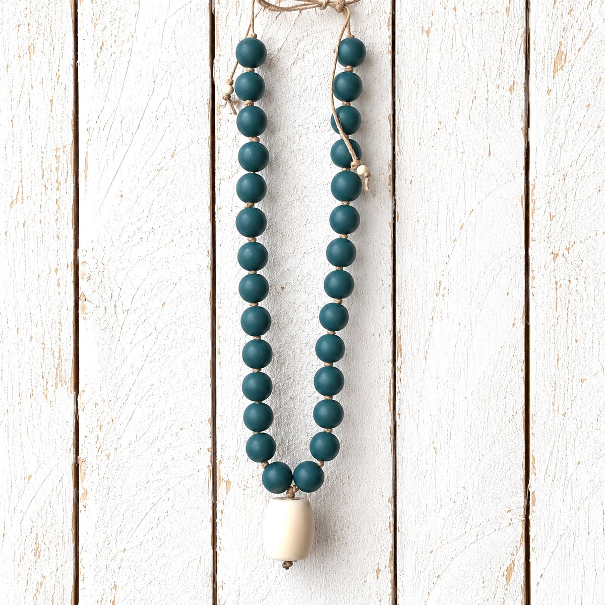 Collar resina y hueso