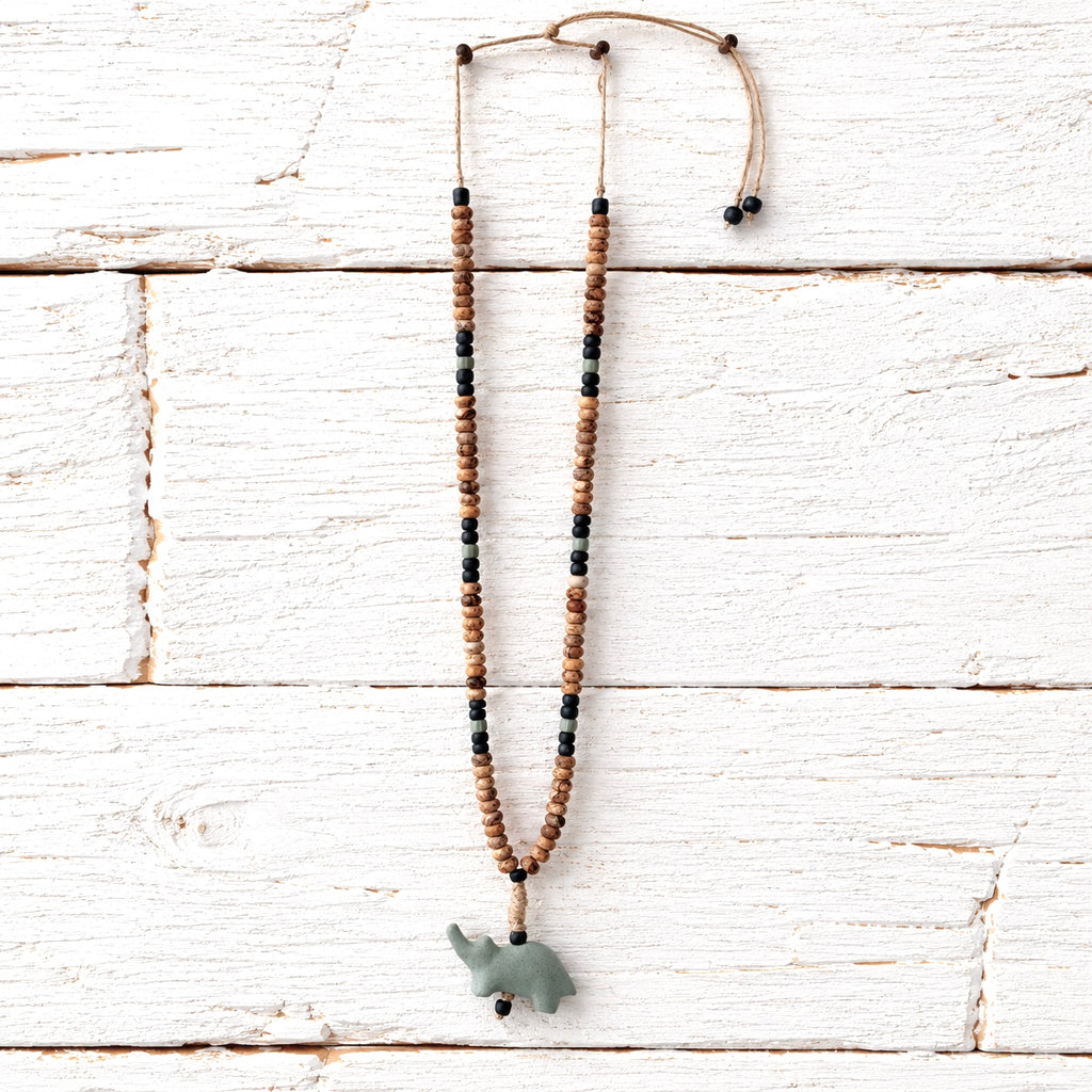 Collar elefante