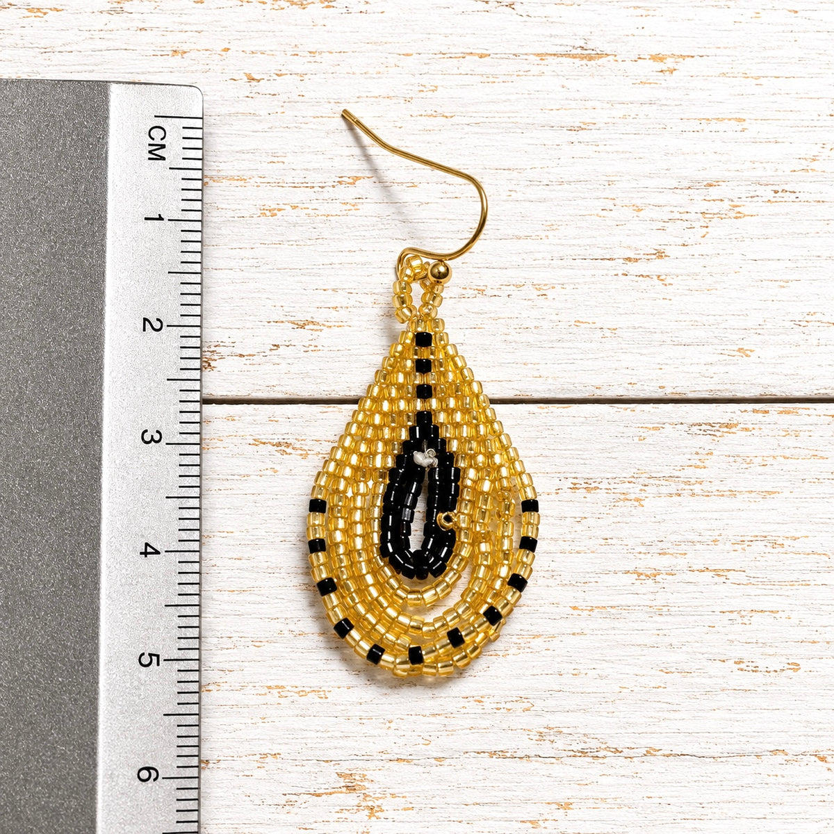 Pendientes miyuki gota dorados