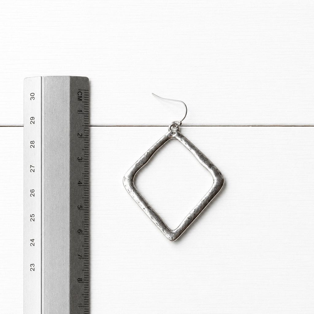 Pendientes rombo ancho plateado