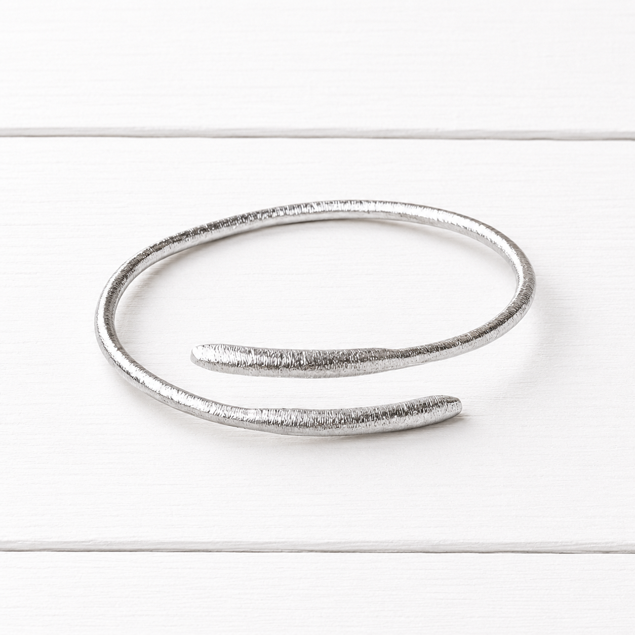 Pulsera doble plateada mate