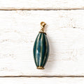 Charm gota cerámica verde