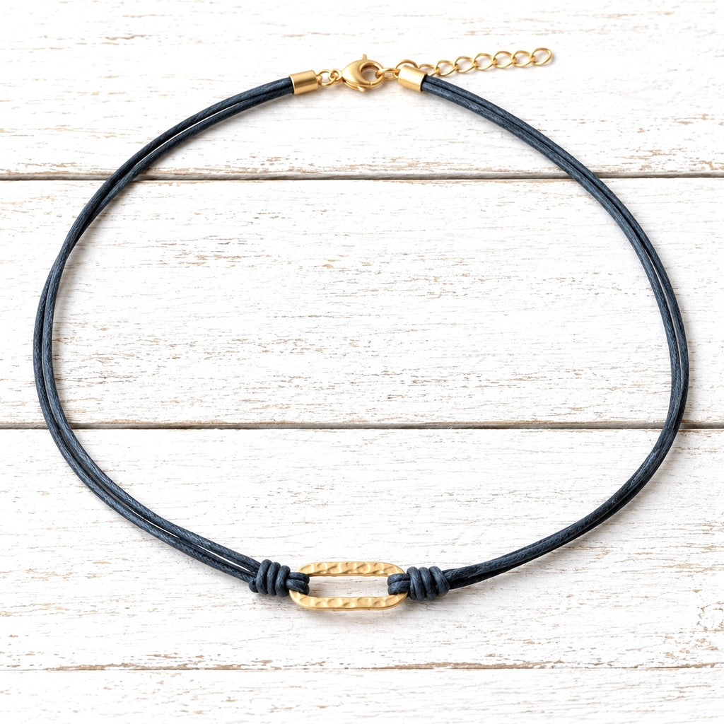 Gargantilla rectangular azul