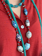 Collar cerámica color 1