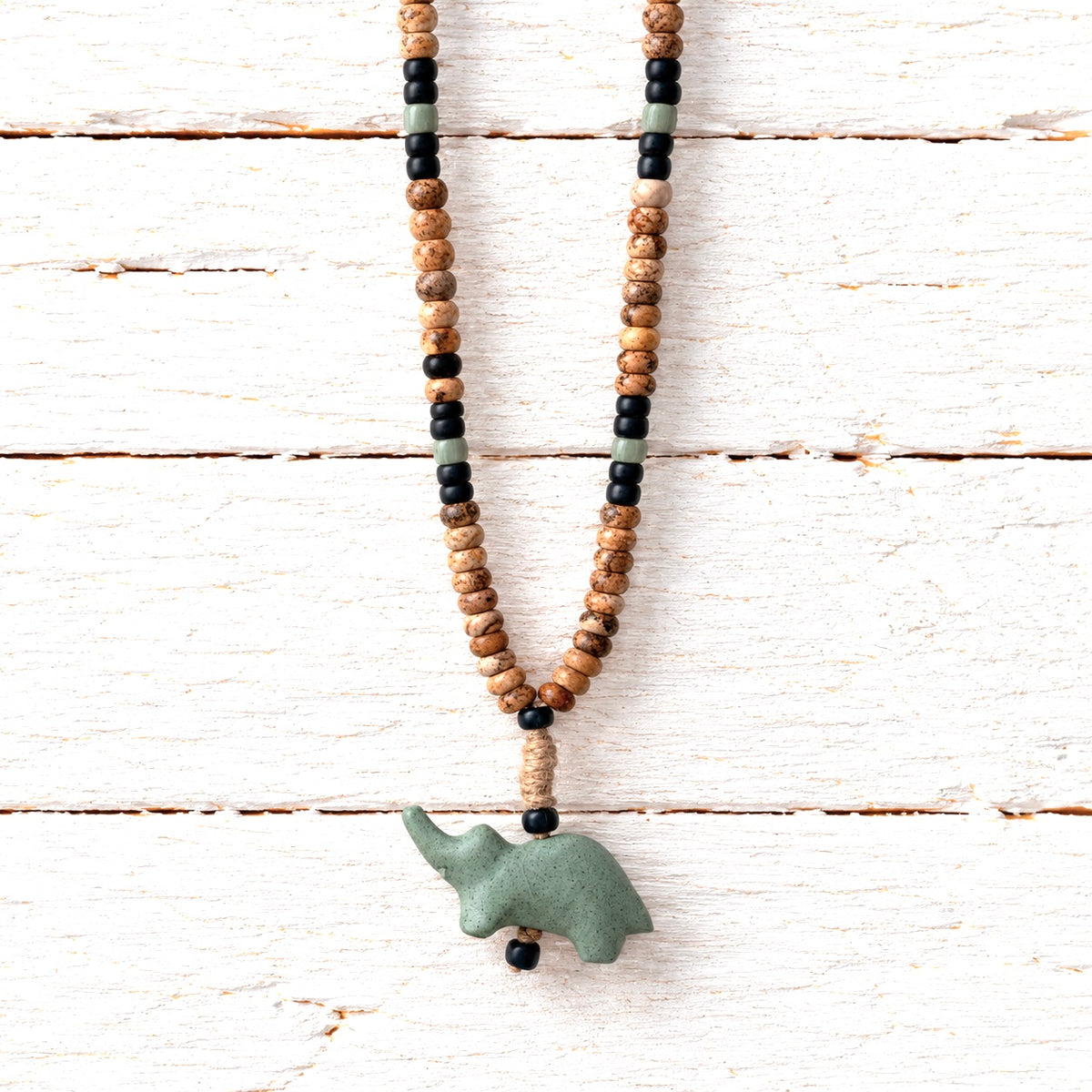 Collar elefante