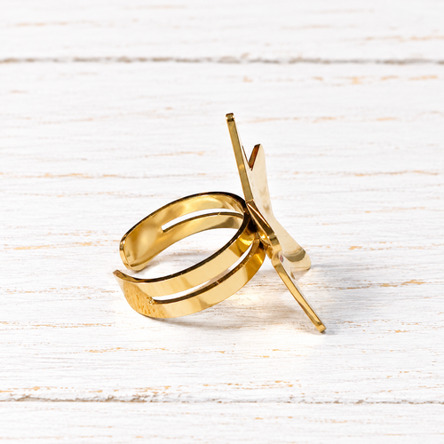 Anillo acero dorado estrella