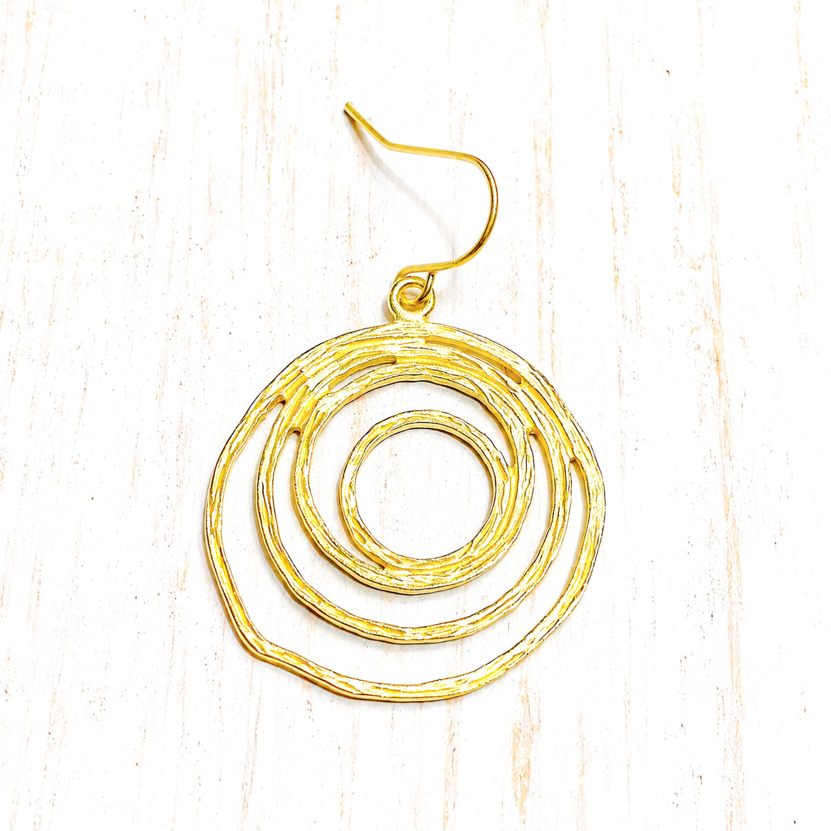 Pendientes espiral dorado