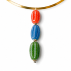 Gargantilla rígida dorada tricolor