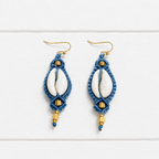 Pendientes macramé concha azul