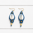 Pendientes macramé concha azul