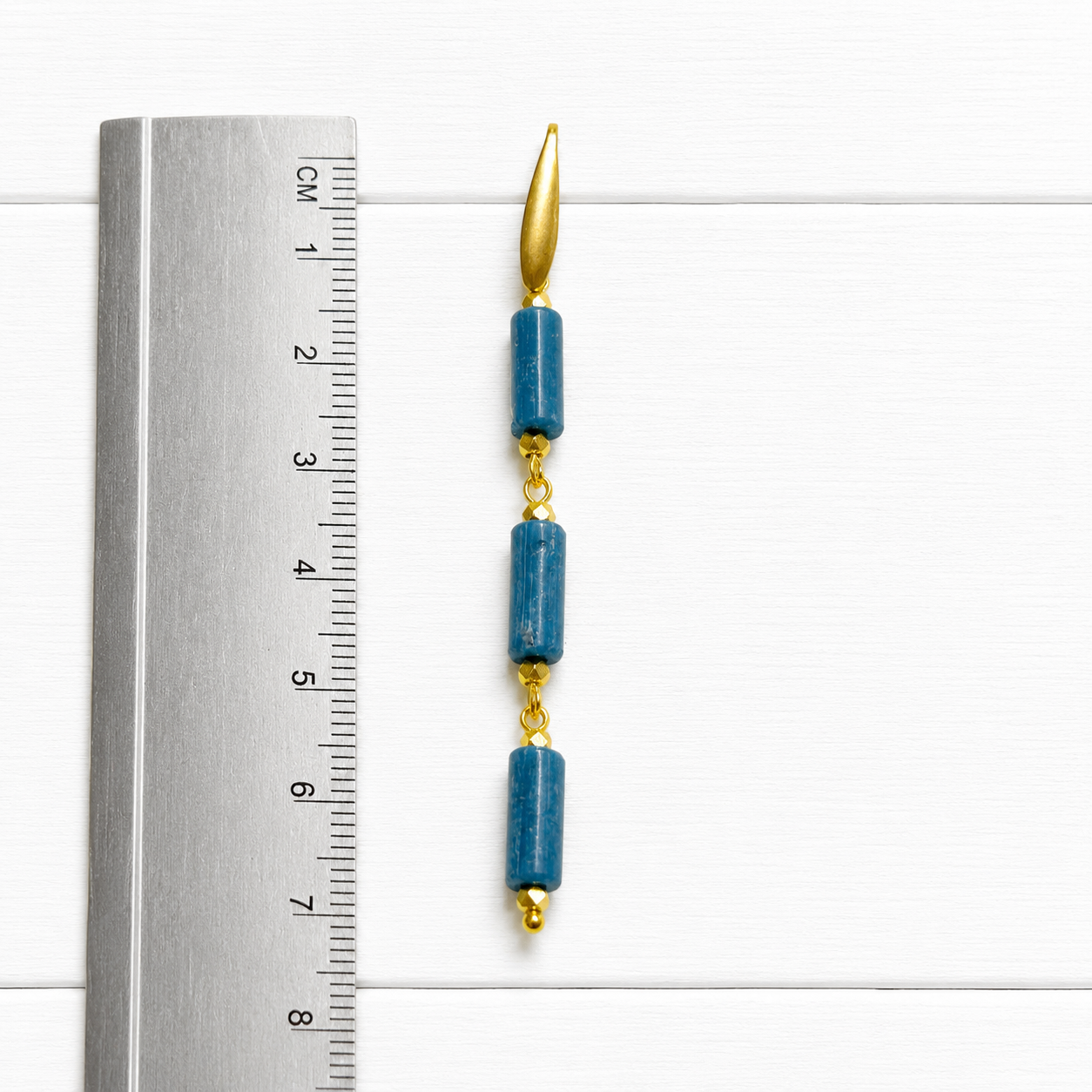Pendientes tubos azul plomo