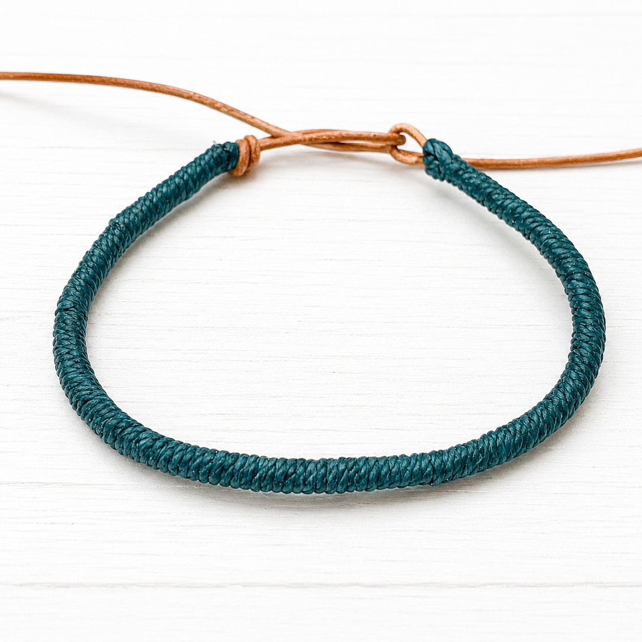 Pulsera cuero verde