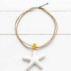 Gargantilla estrella cáñamo mostaza
